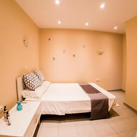 Loc Hospitality 3*